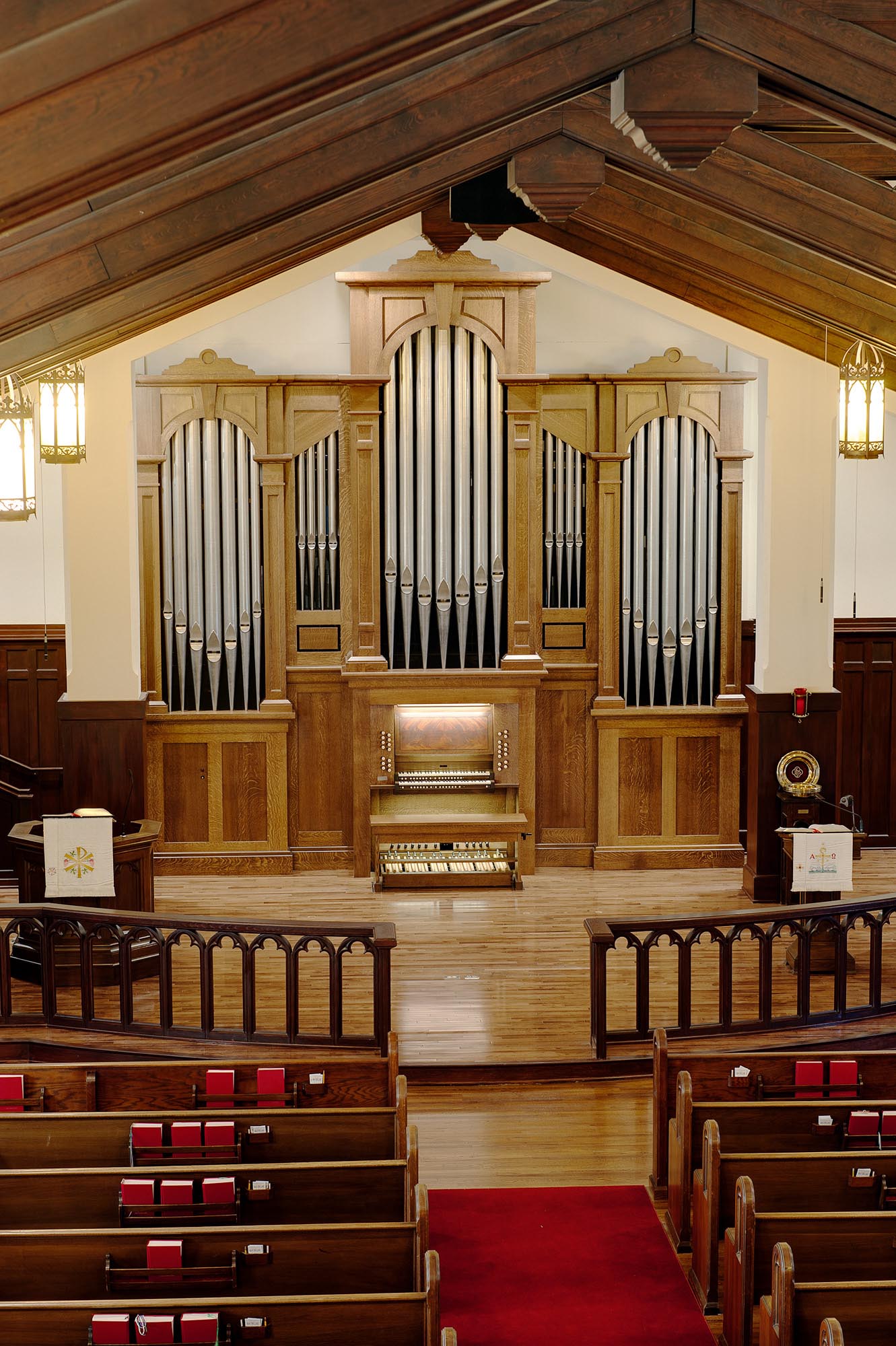 143-Portrait-Vert-1-2000x1331