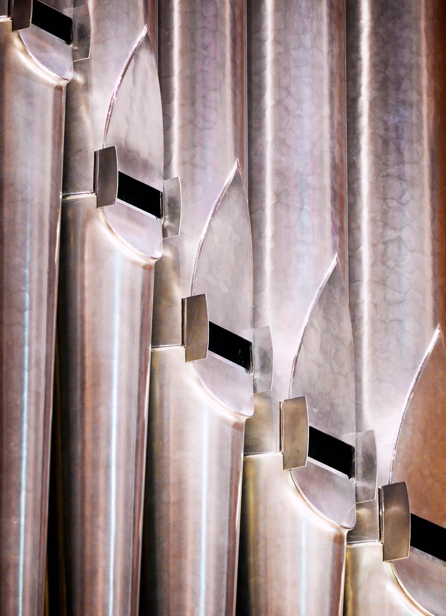 137-Facade-Pipes-2000x1500